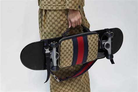skateboard gucci